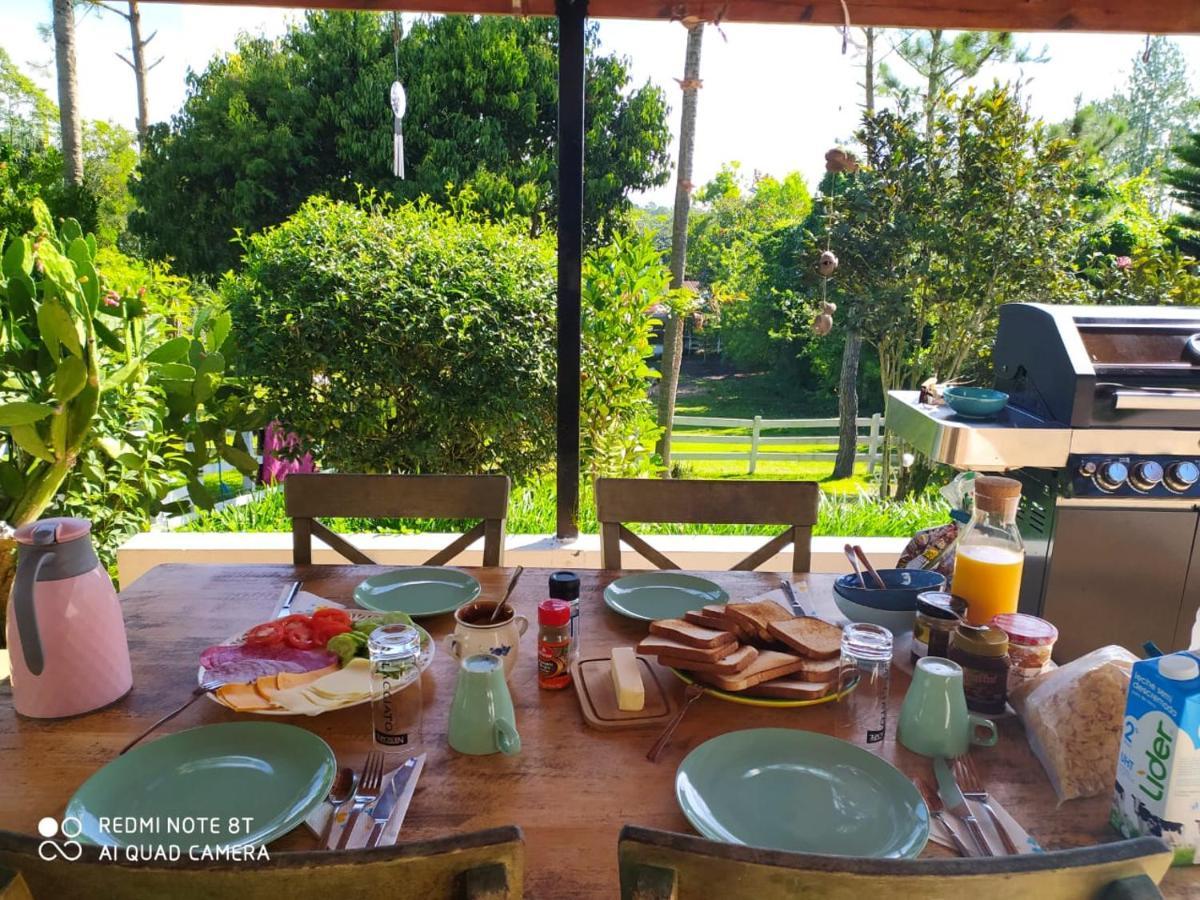 Gaestezimmer In Der Villa Zimmer Харабакоа Екстериор снимка